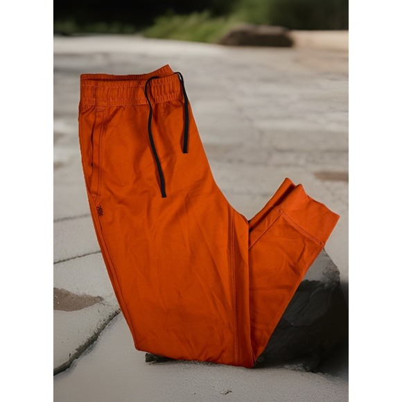 RHONE Other - Rhone Spar Joggers 28" Men's M Hawaiian Sunset Zip Pocket Stretch Wicking EUC